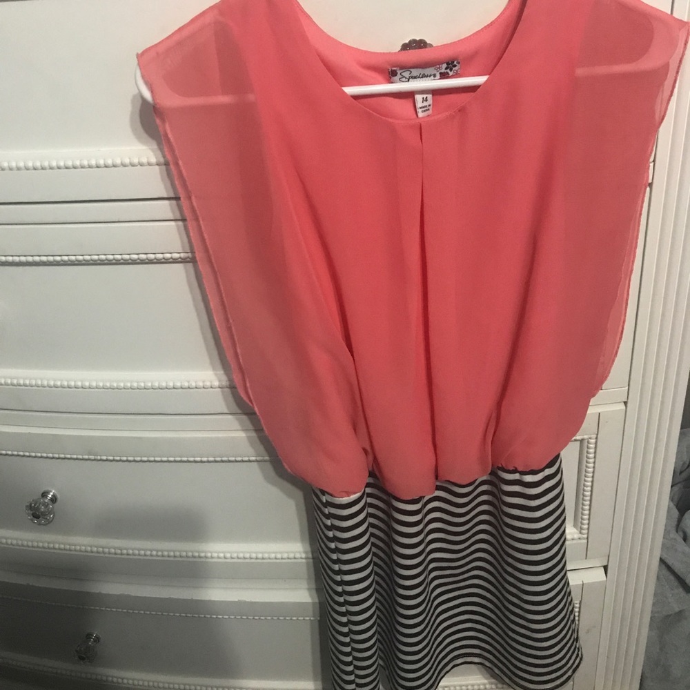 Perfect spring dress!